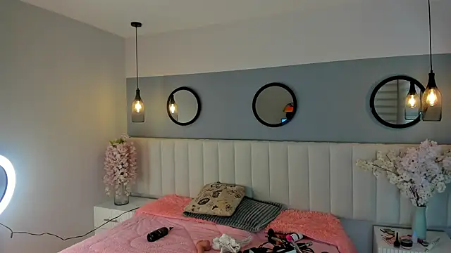 Snapshot of chelsea_bolton_ chatting on April 6, 2026, 12:28 pm chelsea bolton online show from April 6, 2026, 12:28 pm