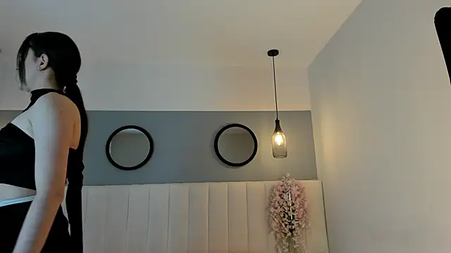 Snapshot of chelsea_bolton_ chatting on April 14, 2026, 12:11 pm chelsea bolton online show from April 14, 2026, 12:11 pm