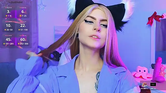 Emily  Mooree online show from February 10, 2025, 4:08 am