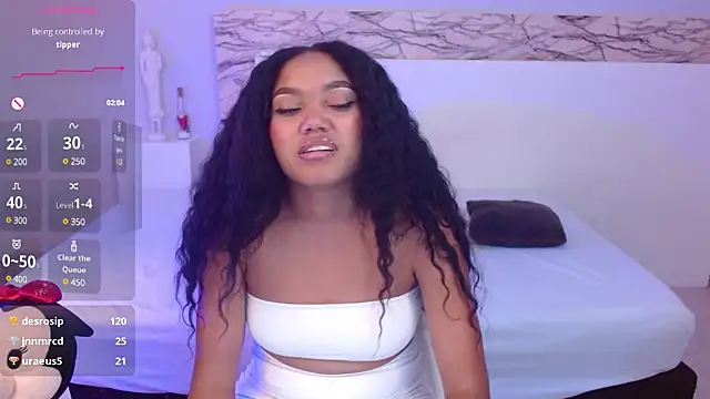 JasmineRose7 online show from March 11, 2025, 7:15 am