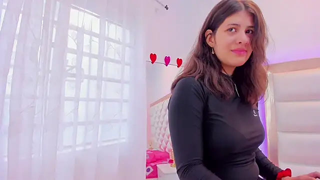 MiaQueen021 online show from March 7, 2025, 12:34 pm