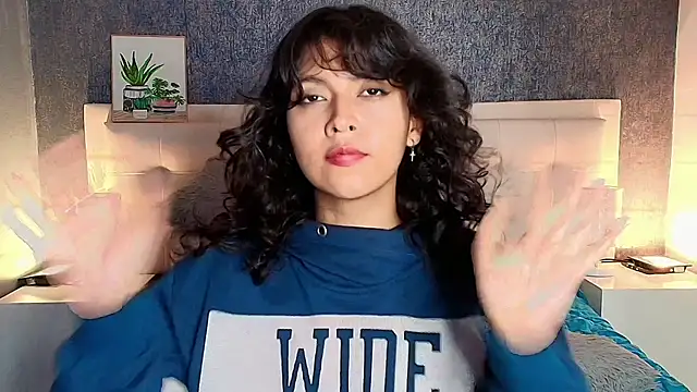 Snapshot of gabriela_cortez chatting on February 25, 2025, 7:14 pm gabriela cortez online show from February 25, 2025, 7:14 pm