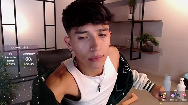 tim  fox online show from March 4, 2025, 7:43 pm