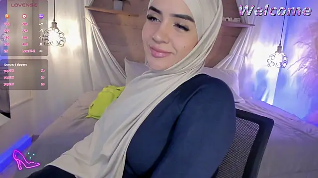 Luceroooo online show from January 16, 2025, 12:20 pm