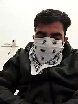 13lusty online show from January 13, 2025, 10:58 am