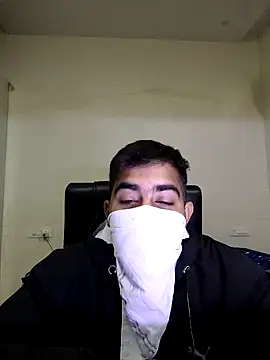 13lusty online show from January 29, 2025, 5:09 am