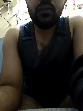 13lusty online show from February 2, 2025, 3:32 am