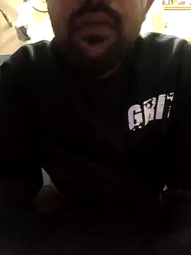 13lusty online show from November 25, 2025, 3:17 am