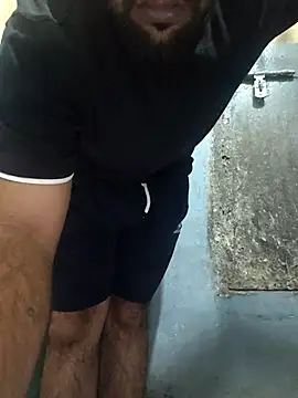 13lusty online show from March 28, 2026, 5:07 am