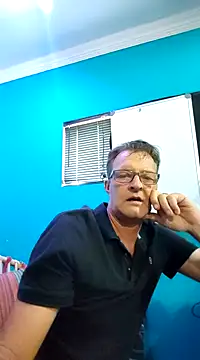 Snapshot of itsmeyes69 chatting on January 16, 2025, 9:27 am itsmeyes69 online show from January 16, 2025, 9:27 am