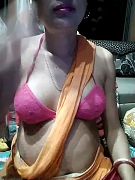 Snapshot of SANA-LEONI chatting on March 5, 2025, 7:17 pm SANA-LEONI online show from March 5, 2025, 7:17 pm