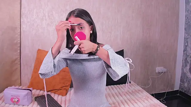 StefanyRousse online show from March 11, 2026, 12:11 pm