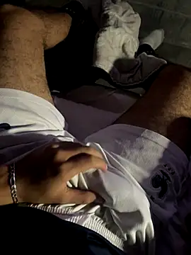 emmarod18 online show from December 19, 2025, 8:32 am