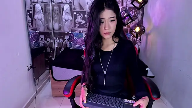 Snapshot of Lil_ceyy chatting on September 30, 2025, 7:19 pm Lil ceyy online show from September 30, 2025, 7:19 pm