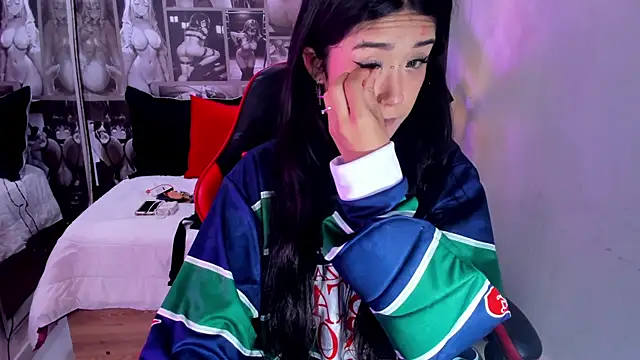 Snapshot of Lil_ceyy chatting on October 12, 2025, 7:35 pm Lil ceyy online show from October 12, 2025, 7:35 pm