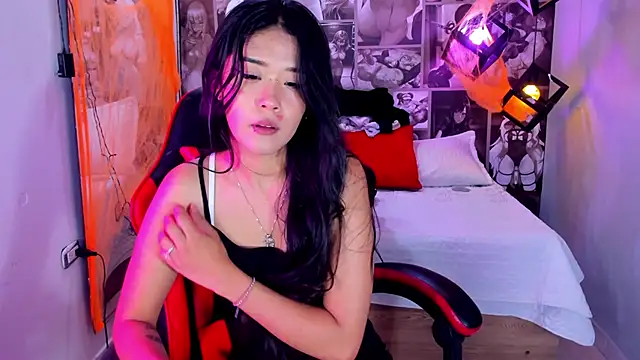 Snapshot of Lil_ceyy chatting on October 25, 2025, 8:03 pm Lil ceyy online show from October 25, 2025, 8:03 pm