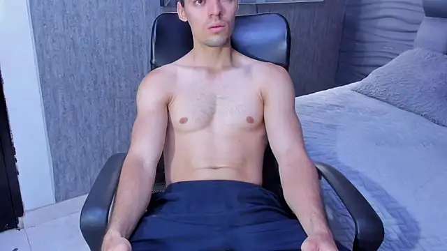 Snapshot of maxi_styles chatting on February 5, 2026, 1:05 pm maxi styles online show from February 5, 2026, 1:05 pm