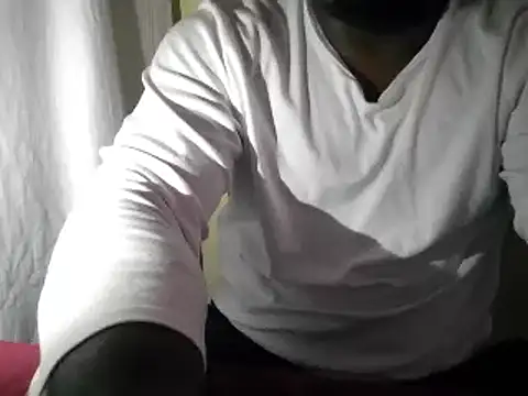 Snapshot of Dube501 chatting on February 27, 2025, 3:26 pm Dube501 online show from February 27, 2025, 3:26 pm