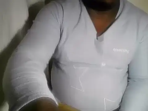 Snapshot of Dube501 chatting on February 28, 2025, 5:37 pm Dube501 online show from February 28, 2025, 5:37 pm