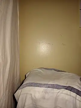 Snapshot of Dube501 chatting on November 13, 2025, 4:17 pm Dube501 online show from November 13, 2025, 4:17 pm