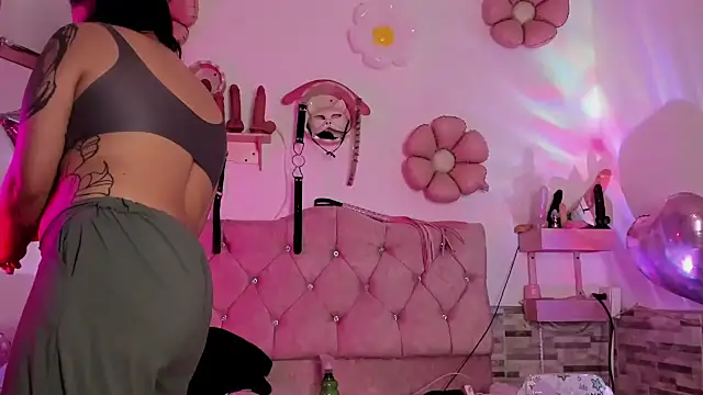 amyswallow7 online show from November 2, 2025, 12:46 am