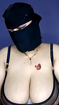 shosho500500 online show from November 9, 2025, 10:52 pm