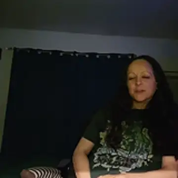 xxxshimmer online show from March 29, 2026, 10:37 am