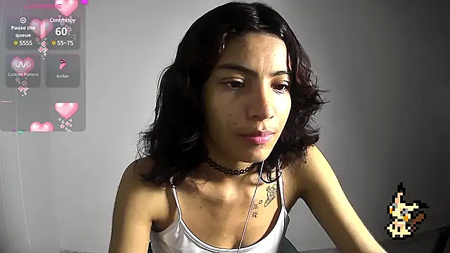 Lovelyamyy online show from February 27, 2025, 5:13 am