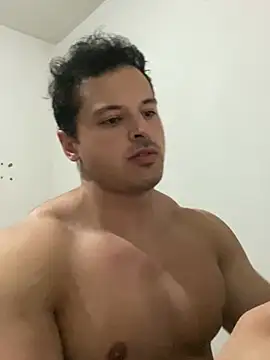 Lucasfit24 online show from January 31, 2025, 11:24 pm