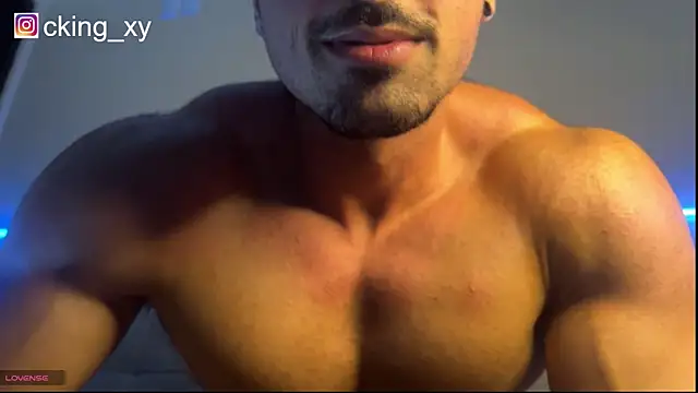 Lucasfit24 online show from May 11, 2026, 3:34 am