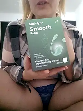 Snapshot of blondaf chatting on January 17, 2025, 6:12 pm blondaf online show from January 17, 2025, 6:12 pm