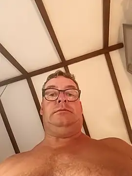 Snapshot of MountJohnXL chatting on March 14, 2025, 3:48 am MountJohnXL online show from March 14, 2025, 3:48 am