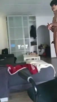 Snapshot of TyroneeDE chatting on March 1, 2025, 1:18 pm TyroneeDE online show from March 1, 2025, 1:18 pm