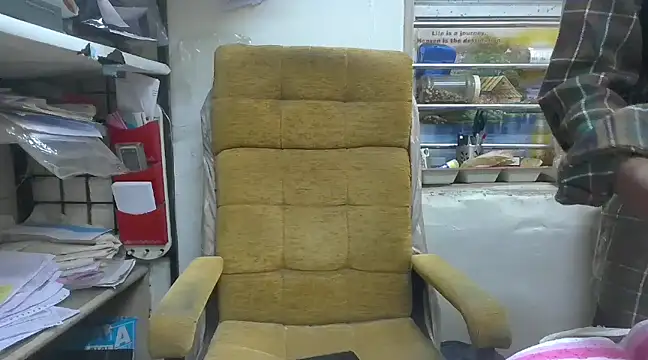 cute modell online show from February 6, 2025, 10:48 am