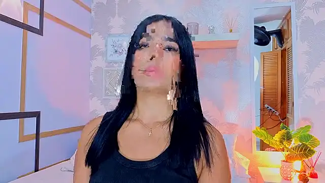 CharlotteGraay online show from January 7, 2026, 8:00 pm