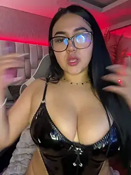 Sara  collins   online show from December 21, 2025, 12:23 pm