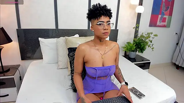 LuciaWallace online show from January 8, 2026, 12:46 am