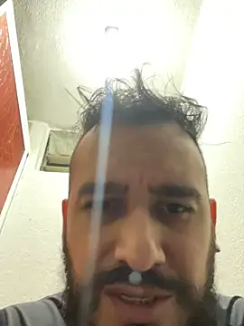 Snapshot of leonardohot1987 chatting on January 10, 2025, 7:14 am leonardohot1987 online show from January 10, 2025, 7:14 am