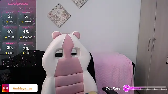 Snapshot of Anddyy__ chatting on October 29, 2025, 1:57 pm Anddyy online show from October 29, 2025, 1:57 pm