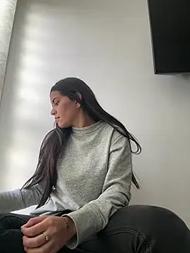 Snapshot of Anddyy__ chatting on January 31, 2026, 9:35 pm Anddyy online show from January 31, 2026, 9:35 pm