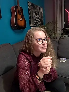 Miss luxiole online show from September 14, 2025, 8:52 pm