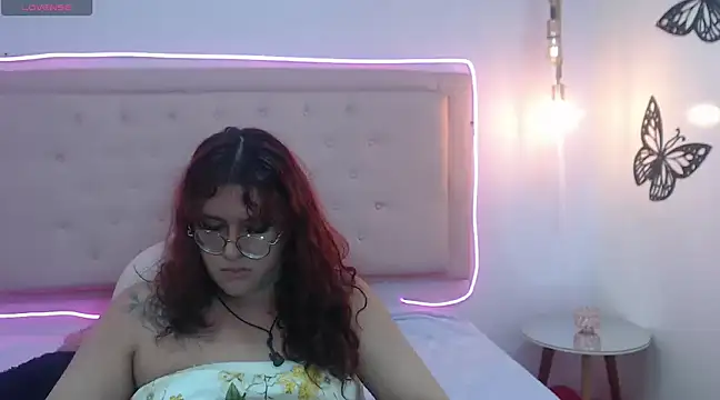 kathepickmanx online show from March 4, 2025, 9:29 am