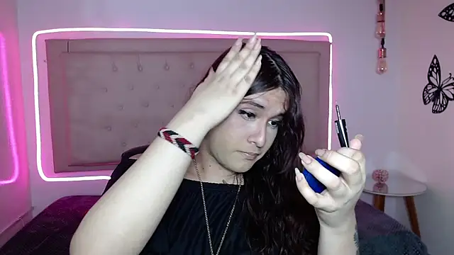 kathepickmanx online show from October 9, 2025, 3:26 am