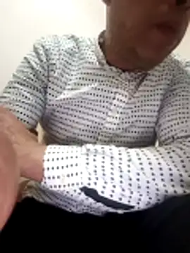 Snapshot of hmtrechaudd chatting on January 6, 2026, 1:15 pm hmtrechaudd online show from January 6, 2026, 1:15 pm