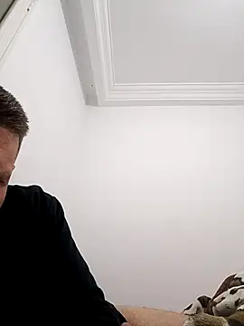 Snapshot of hmtrechaudd chatting on January 14, 2026, 10:25 pm hmtrechaudd online show from January 14, 2026, 10:25 pm