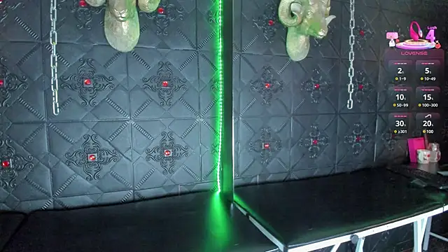 Miiss eva online show from February 20, 2025, 11:42 am