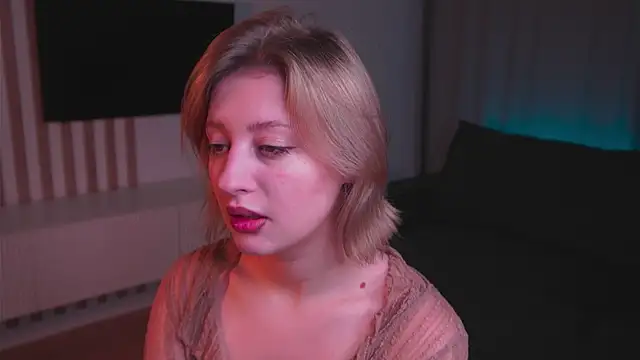 Snapshot of milasmiu chatting on November 26, 2025, 4:13 am milasmiu online show from November 26, 2025, 4:13 am