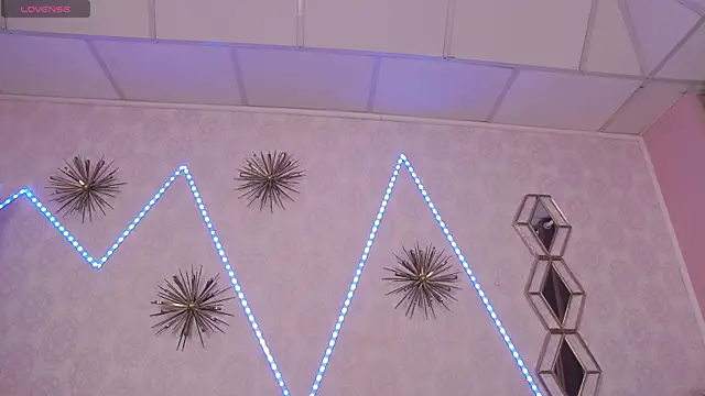 Snapshot of BustyEva_ chatting on November 14, 2025, 4:49 pm BustyEva online show from November 14, 2025, 4:49 pm