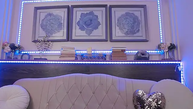 Snapshot of BustyEva_ chatting on January 7, 2026, 4:37 am BustyEva online show from January 7, 2026, 4:37 am