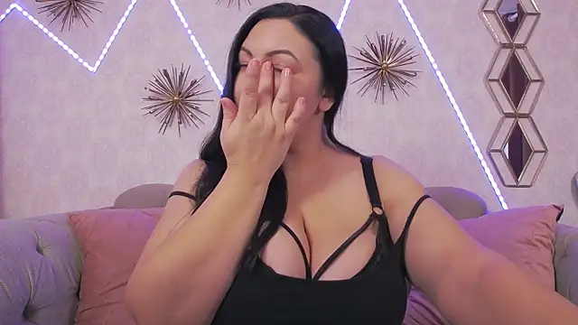 Snapshot of BustyEva_ chatting on January 17, 2026, 6:29 am BustyEva online show from January 17, 2026, 6:29 am